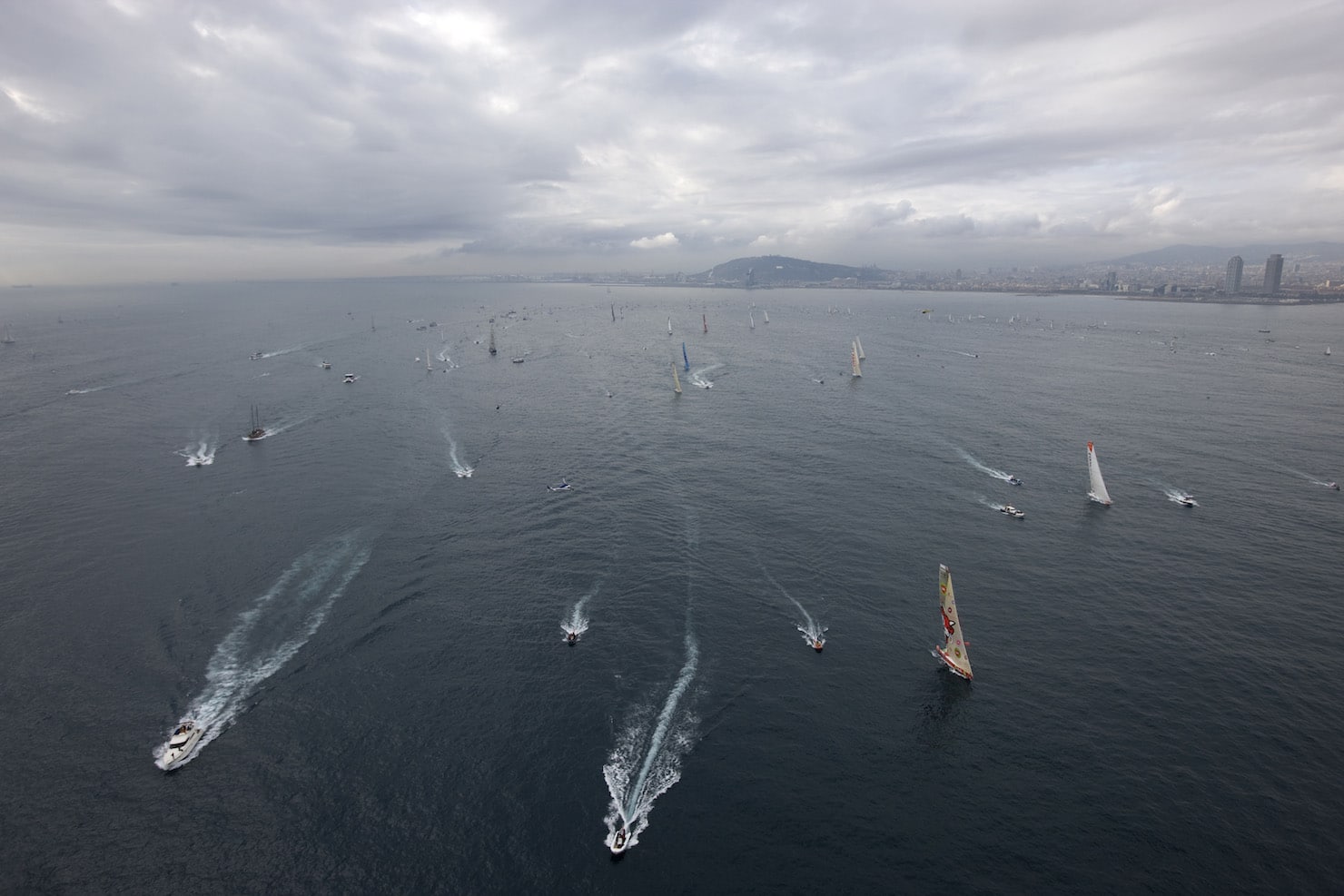 SAILING - BARCELONA WORLD RACE 2010-2011 - BARCELONA (SPA) - START