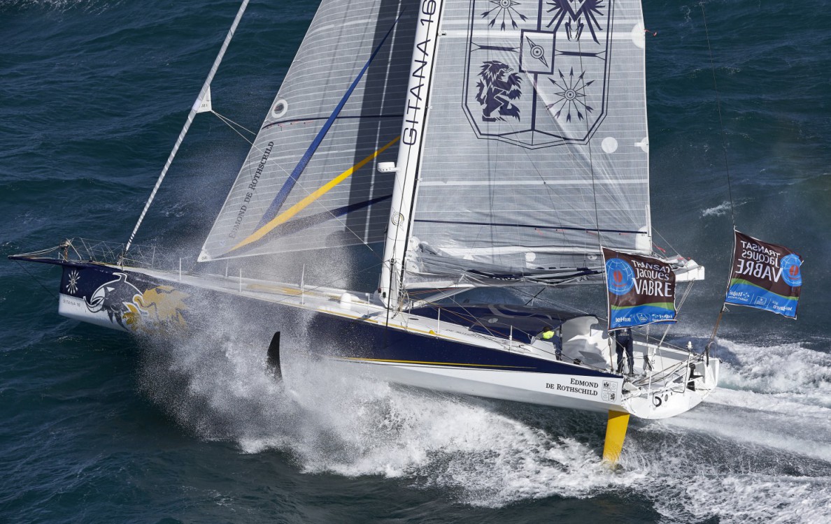 08-2015, OUTSIDE, LORIENT, FRANCE, IMOCA, MONO, OCEAN MASTERS, SEB JOSSE, SEBASTIEN JOSSE, GITANA TEAM, MONO 6O EDMOND DE ROTSCHILD, HELI, GITANA 16, CHARLES CAUDRELIER