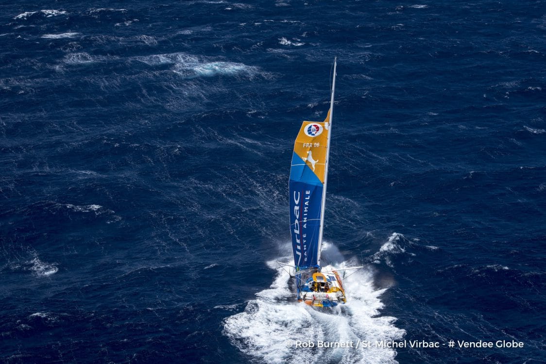 novembre, hiver, winter, circumnavigation, tour du monde, voile, solo, solitaire, iles, grand sud, course, vent, wind, race